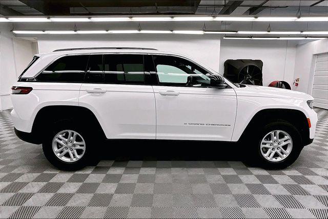2024 Jeep Grand Cherokee Laredo 4x4