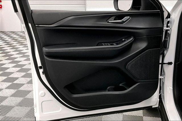 2024 Jeep Grand Cherokee Laredo 4x4