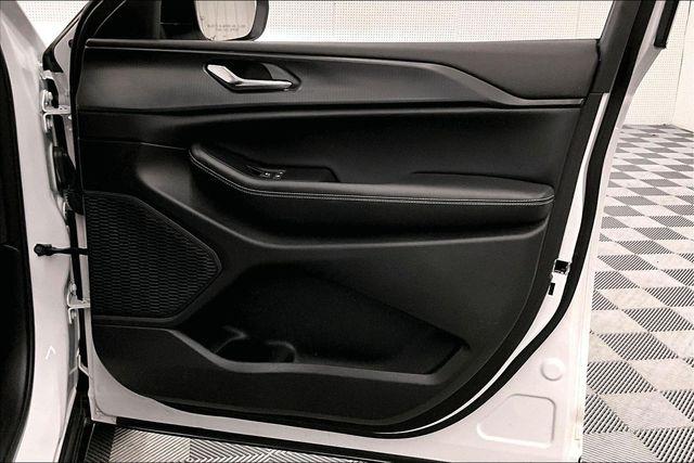 2024 Jeep Grand Cherokee Laredo 4x4