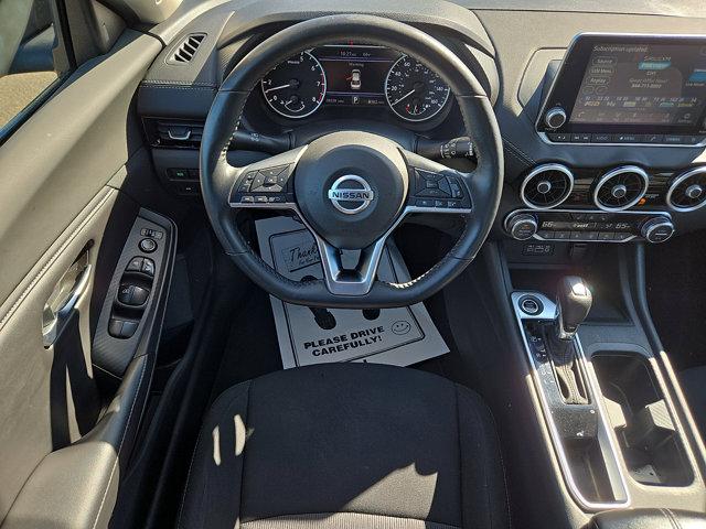 2023 Nissan Sentra SV Xtronic CVT