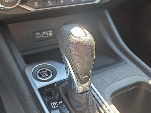 2023 Nissan Sentra SV Xtronic CVT