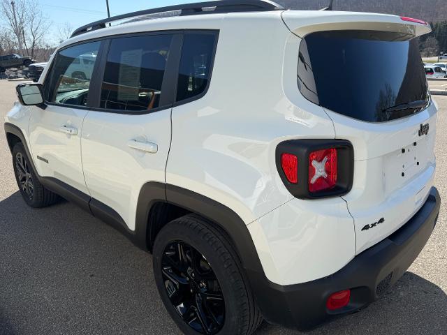 2022 Jeep Renegade Altitude 4x4