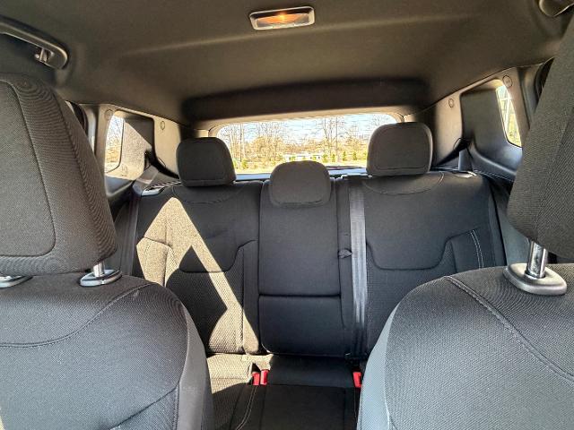 2022 Jeep Renegade Altitude 4x4