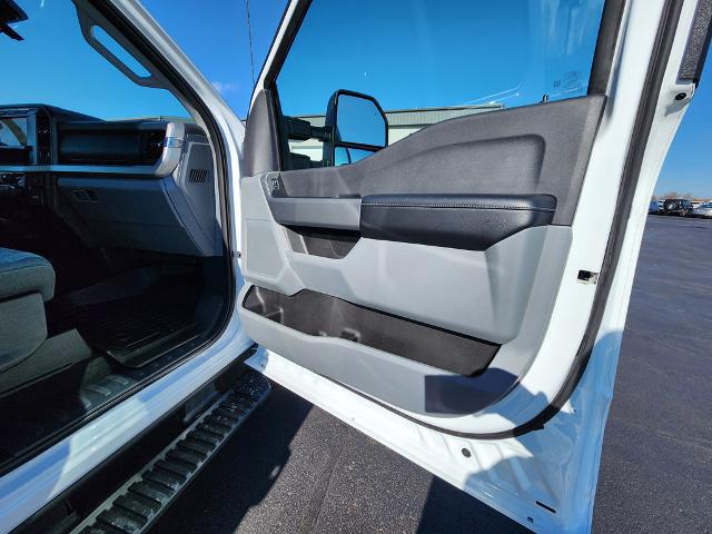 2024 Ford F-350 XLT