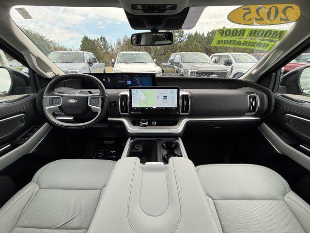 2025 Ford Expedition Platinum MAX