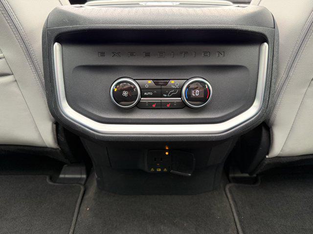 2025 Ford Expedition Platinum MAX
