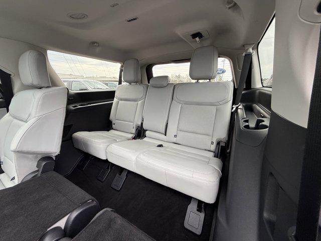 2025 Ford Expedition Platinum MAX