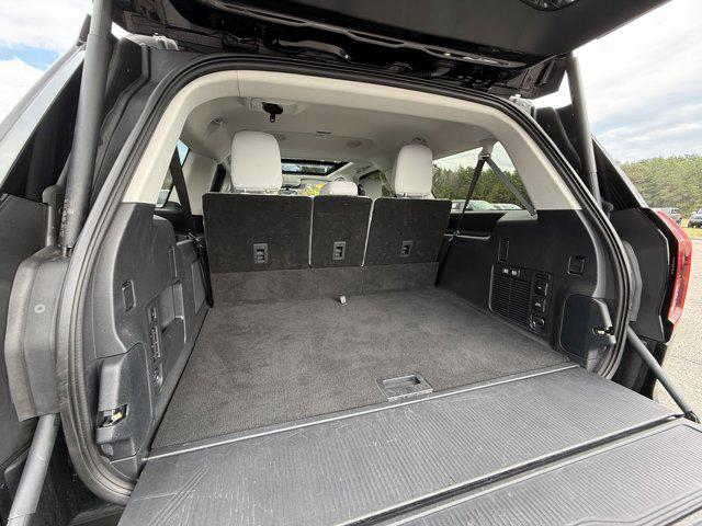 2025 Ford Expedition Platinum MAX