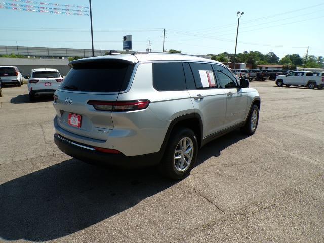2024 Jeep Grand Cherokee L Laredo 4x2