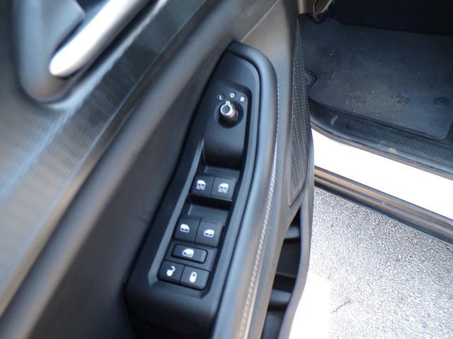 2024 Jeep Grand Cherokee L Laredo 4x2