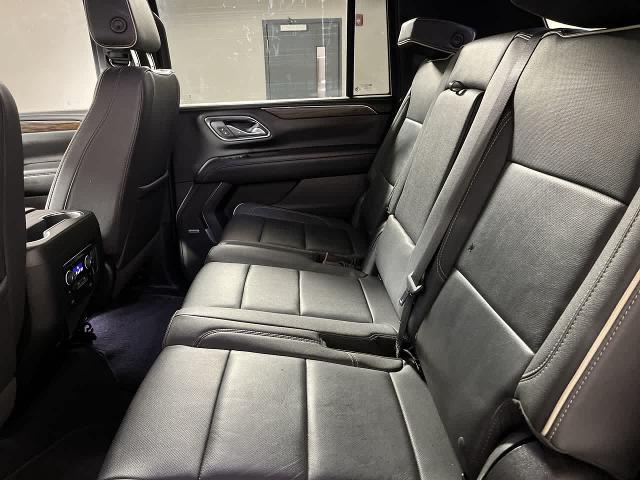 2024 Chevrolet Suburban 4WD Premier