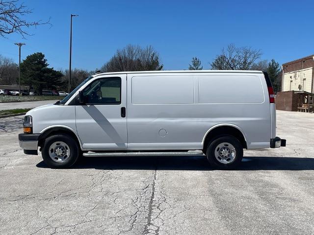 2024 Chevrolet Express Cargo Van RWD 2500 Regular Wheelbase WT