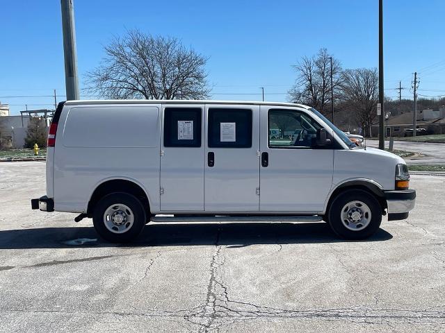 2024 Chevrolet Express Cargo Van RWD 2500 Regular Wheelbase WT