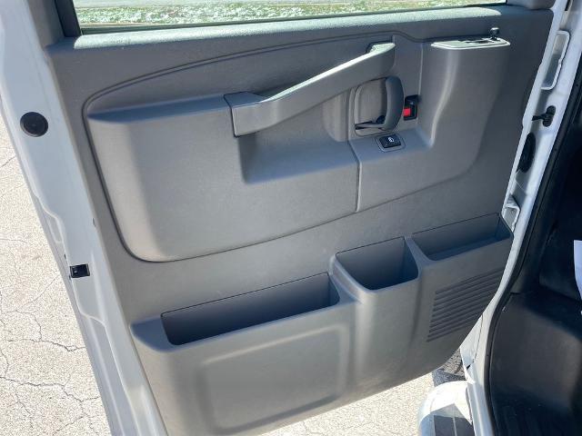 2024 Chevrolet Express Cargo Van RWD 2500 Regular Wheelbase WT