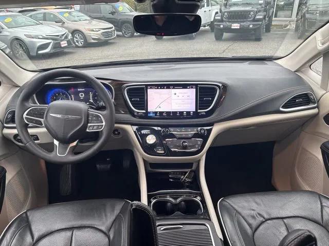 2023 Chrysler Pacifica Limited AWD