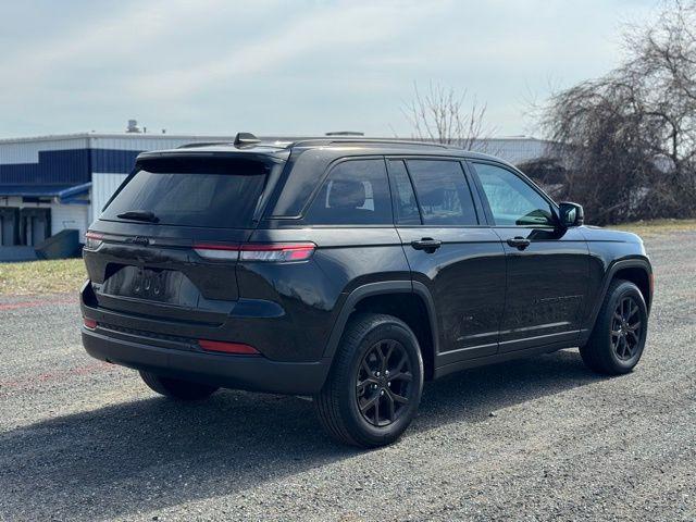 2024 Jeep Grand Cherokee Altitude 4x4