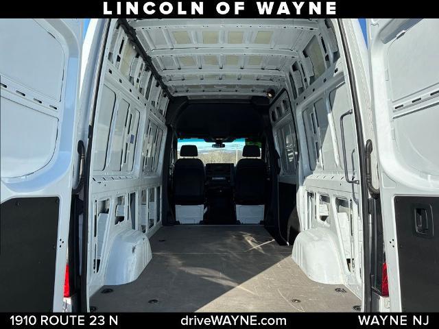 2025 Mercedes-Benz Sprinter 2500 Standard Roof 4-Cyl Diesel