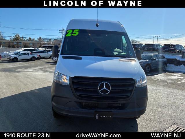 2025 Mercedes-Benz Sprinter 2500 Standard Roof 4-Cyl Diesel