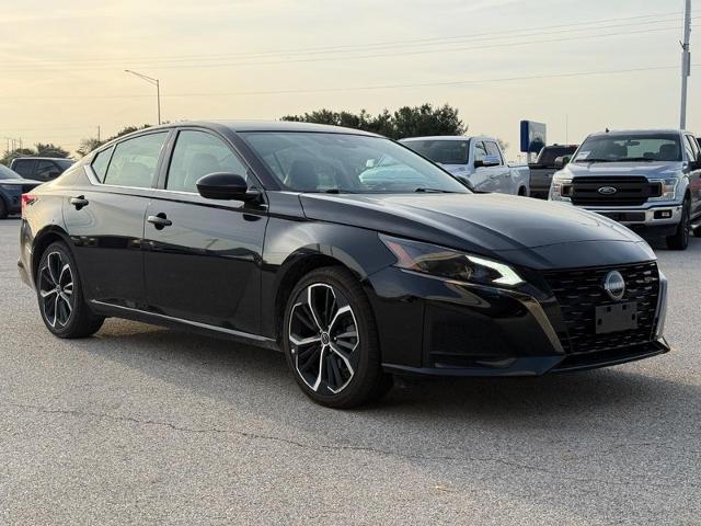 2025 Nissan Altima SR FWD
