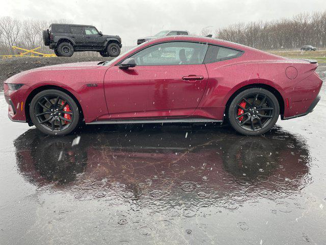 2025 Ford Mustang GT Premium Fastback