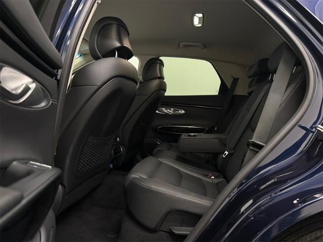 2025 Genesis GV70 2.5T AWD