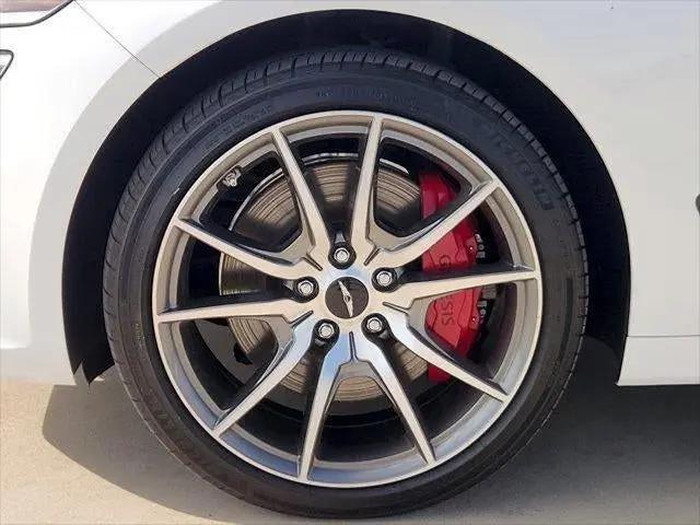 2025 Genesis G70 2.5T RWD