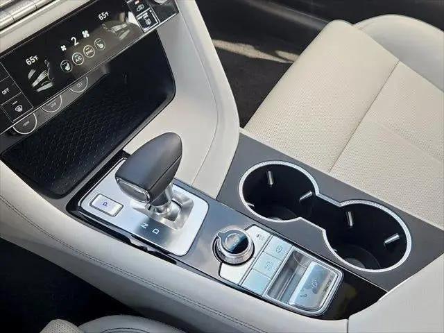 2025 Genesis G70 2.5T RWD