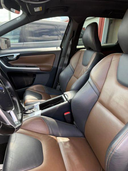 2015 Volvo XC60 T5 Premier