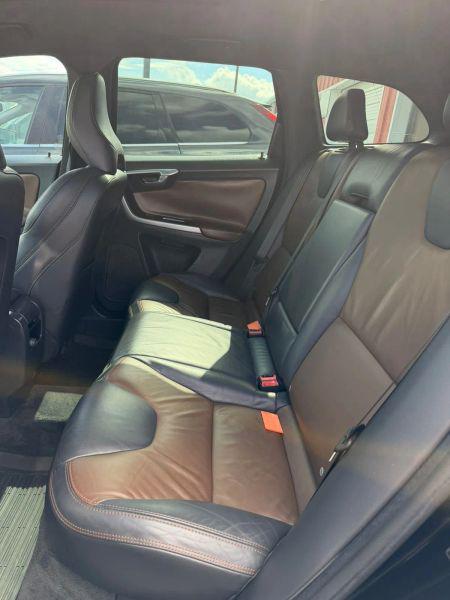 2015 Volvo XC60 T5 Premier