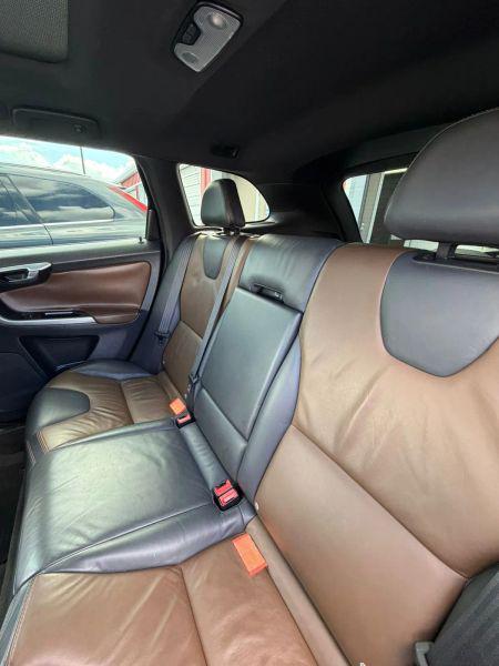 2015 Volvo XC60 T5 Premier