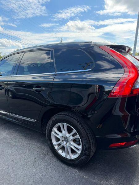 2015 Volvo XC60 T5 Premier