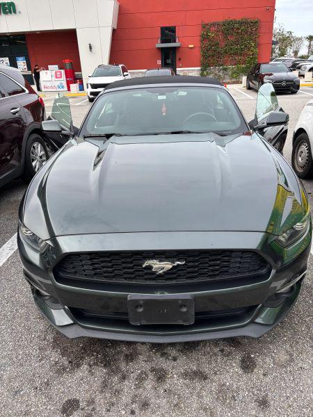 2015 Ford Mustang V6