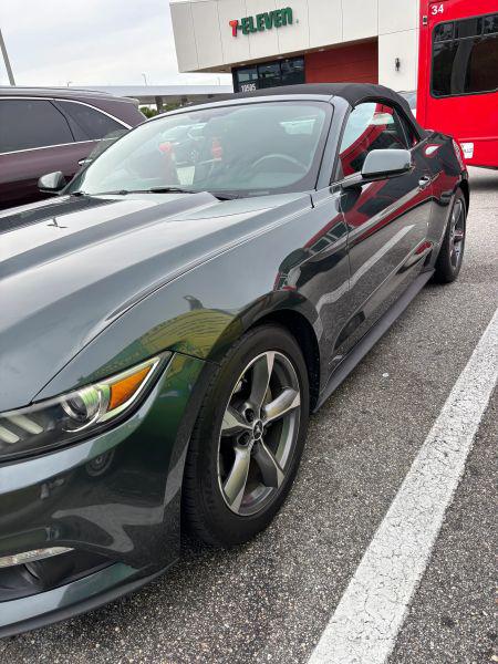 2015 Ford Mustang V6