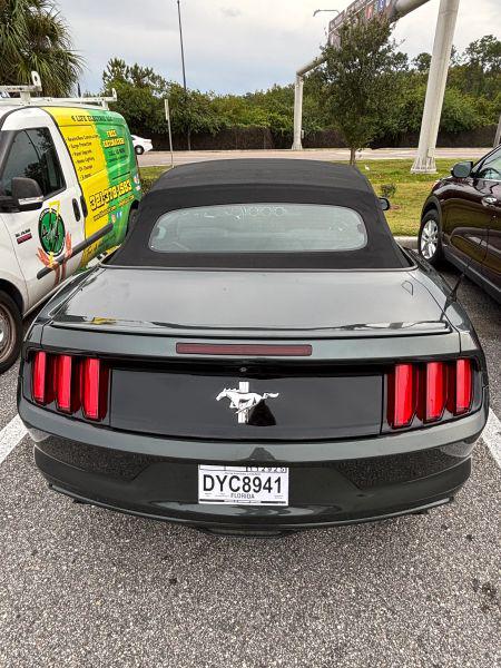 2015 Ford Mustang V6