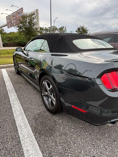 2015 Ford Mustang V6