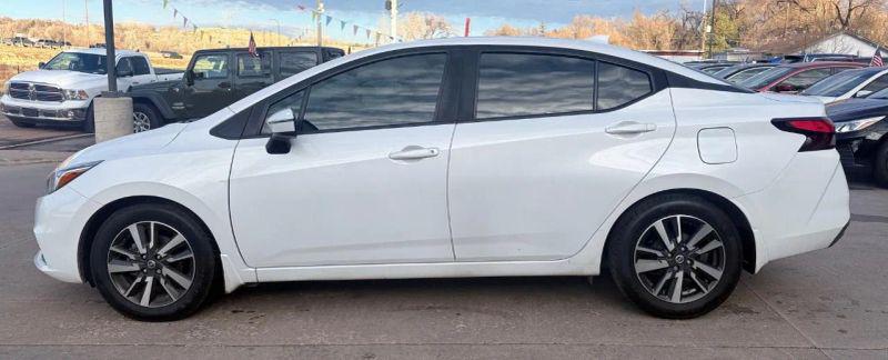 2020 Nissan Versa SV Xtronic CVT