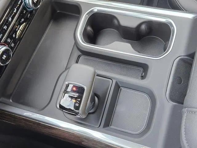 2026 GMC Sierra 1500 Crew Cab, Short Bed, Elevation, RWD