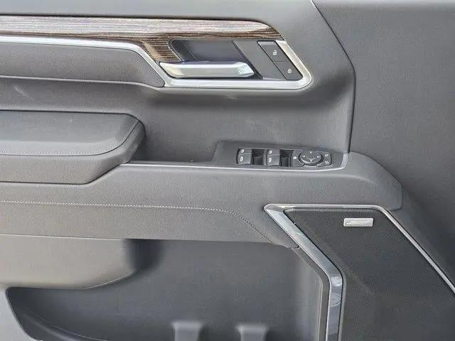 2026 GMC Sierra 1500 Crew Cab, Short Bed, Elevation, RWD