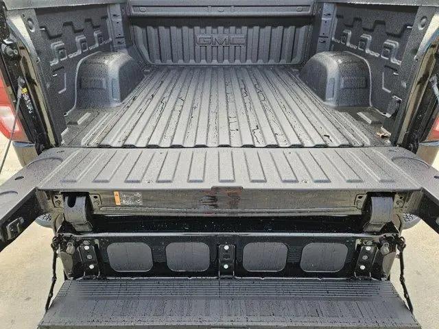 2026 GMC Sierra 1500 Crew Cab, Short Bed, Elevation, RWD