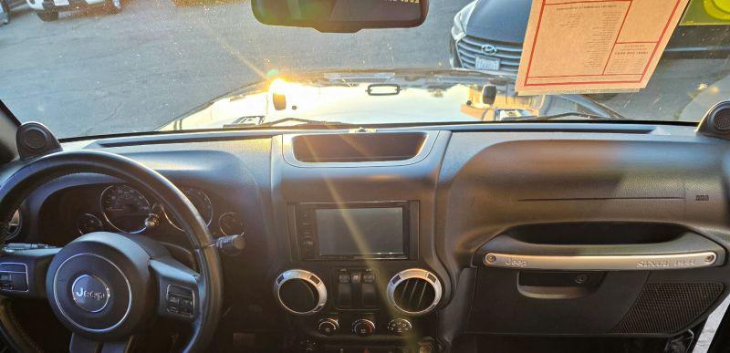 2013 Jeep Wrangler Sahara
