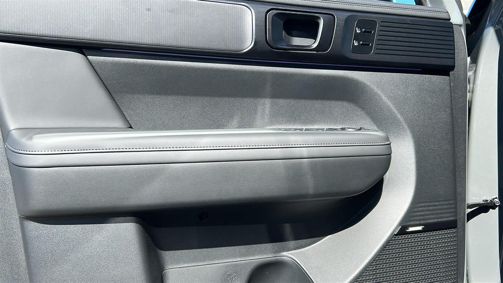 New 2026 Hampton Gray Hyundai Calligraphy image 53