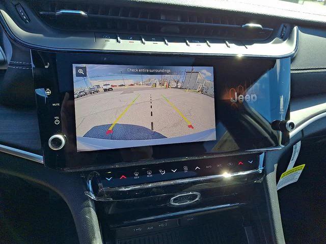 2026 Jeep Grand Cherokee Altitude 4x4