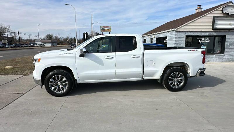 2024 Chevrolet Silverado 1500 4WD Double Cab Standard Bed LT with 2FT