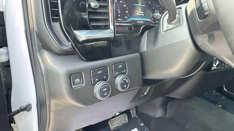 2024 Chevrolet Silverado 1500 4WD Double Cab Standard Bed LT with 2FT