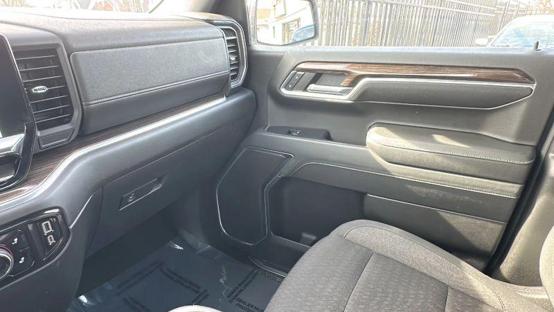 2024 Chevrolet Silverado 1500 4WD Double Cab Standard Bed LT with 2FT