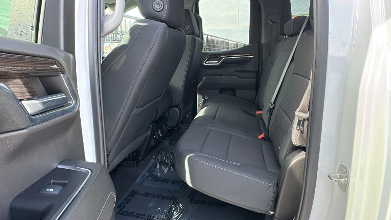 2024 Chevrolet Silverado 1500 4WD Double Cab Standard Bed LT with 2FT