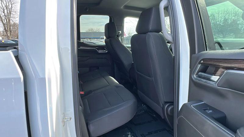 2024 Chevrolet Silverado 1500 4WD Double Cab Standard Bed LT with 2FT