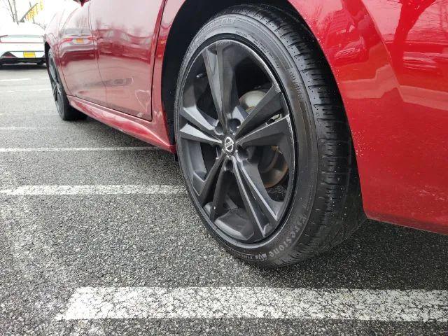 2021 Nissan Sentra SR Xtronic CVT