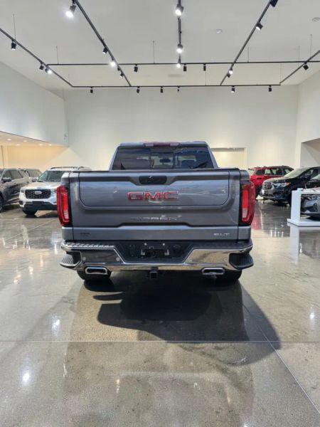 2021 GMC Sierra 1500 4WD Crew Cab Short Box SLT