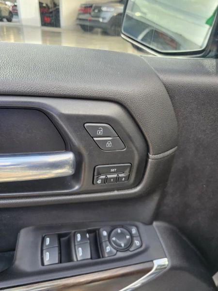 2021 GMC Sierra 1500 4WD Crew Cab Short Box SLT